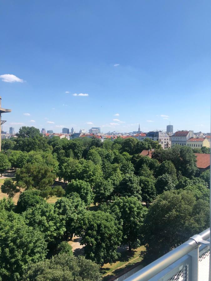 Апартаменты Augartenblick Penthauscombo 15/16 - Blick Zum Riesenrad Вена Экстерьер фото